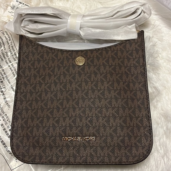 Michael Kors, Briley small messenger, Crossbody bag in brown with tan strap, new - Picture 8 of 11